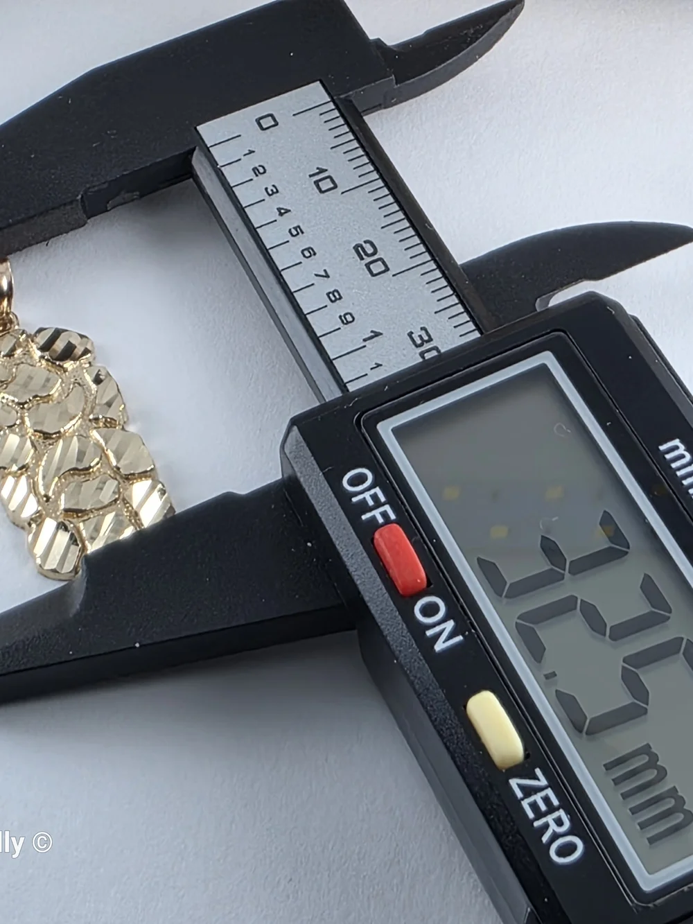 14K Yellow Gold Diamond-Cut Nugget Design Pendant - Solid Gold!